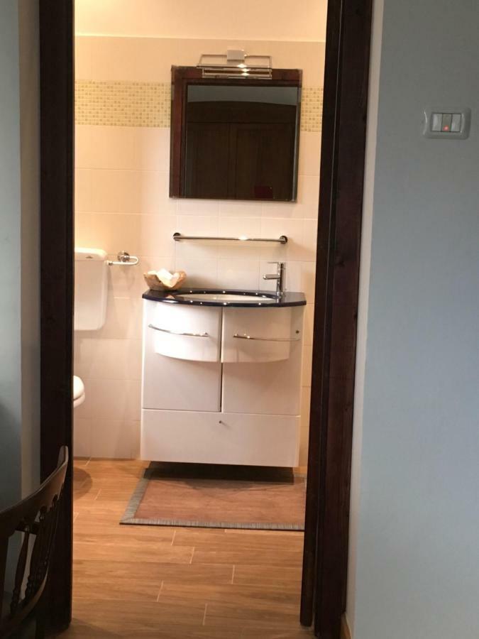 Bb Andre' Bed & Breakfast Vara Superiore Ngoại thất bức ảnh